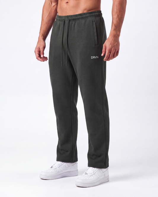 Essential Sweatpant